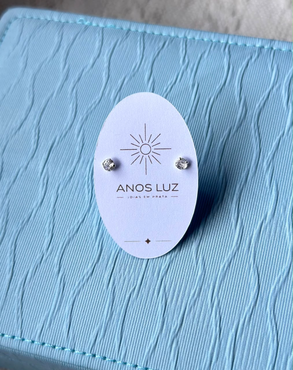 Brinco Ponto de luz 4mm